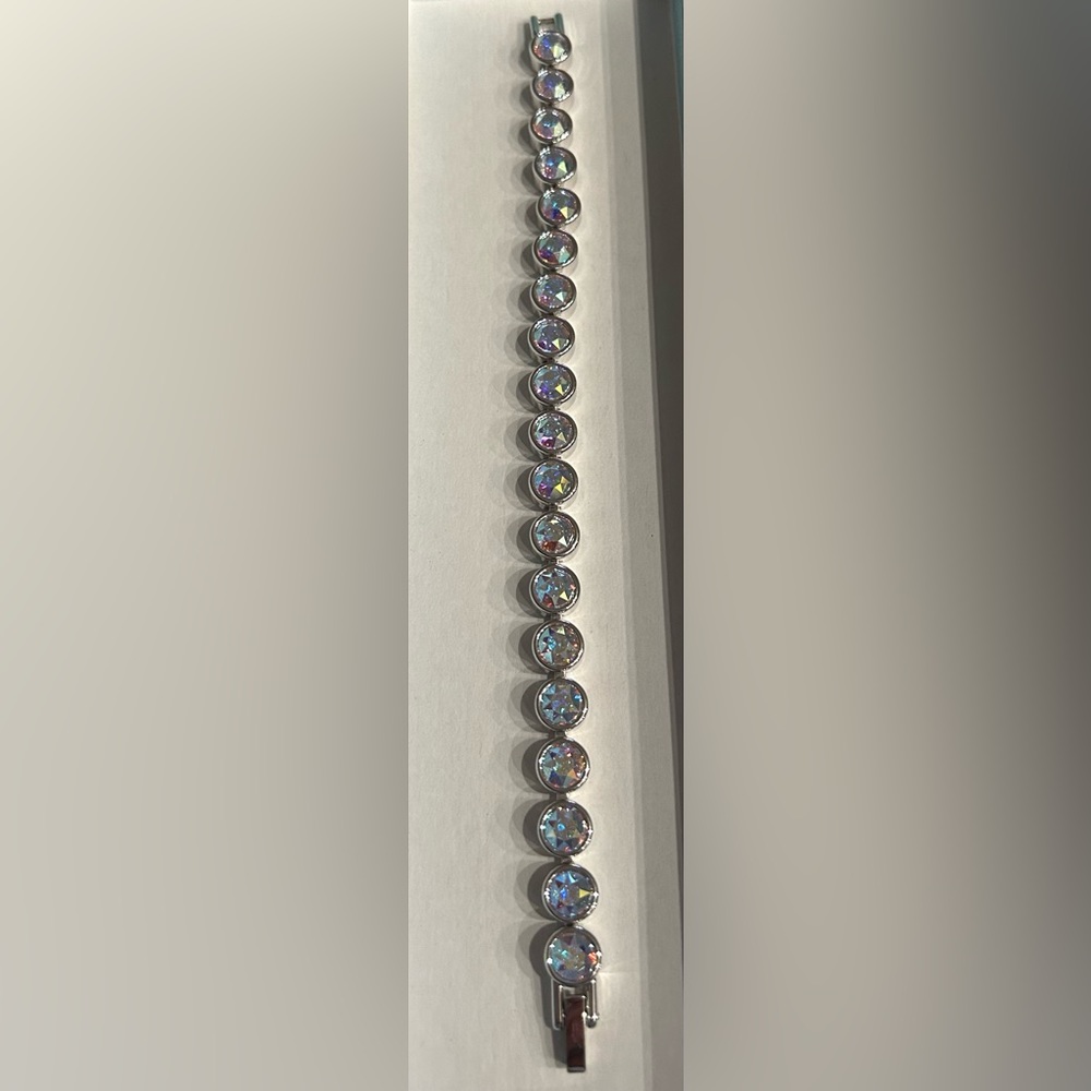 TOUCHSTONE CRYSTAL BY SWAROVSKI ICE BRACELET